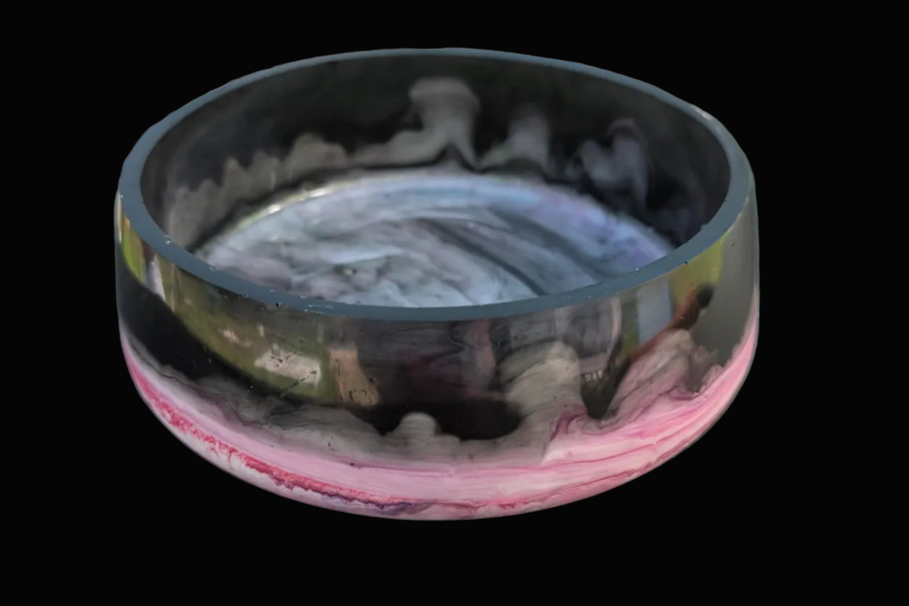 Large round bowl with pink and black marble. 